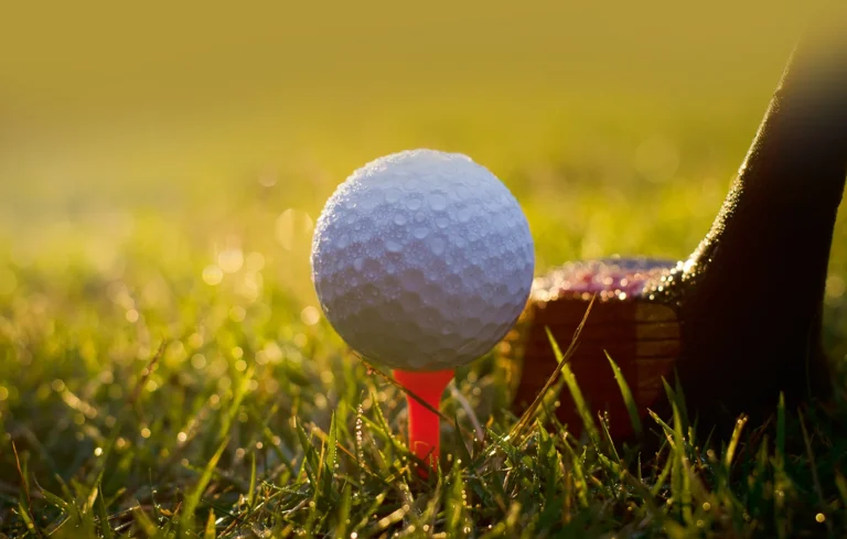 The Golfing Seasons: Best Times to Play Australian Golf Courses